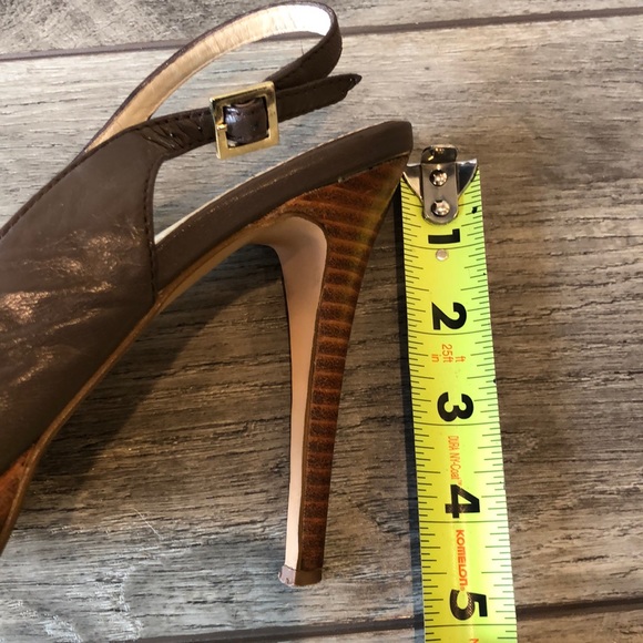 Colin Stuart Sling Back Sandals - Picture 7 of 7